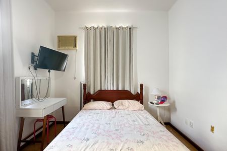 Apartamento à venda com 90m², 3 quartos e 2 vagasQuarto 02