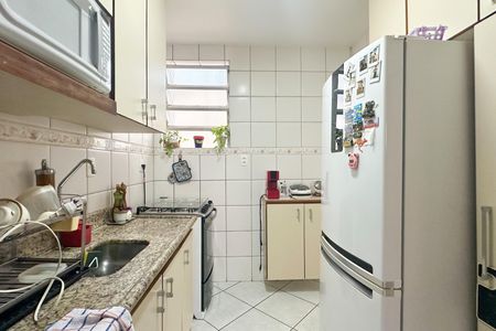Apartamento à venda com 90m², 3 quartos e 2 vagasCozinha