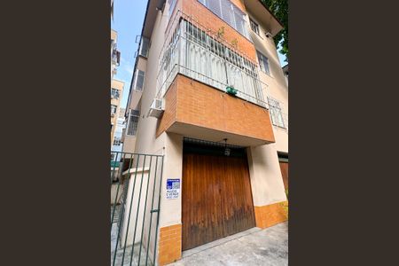 Apartamento à venda com 90m², 3 quartos e 2 vagasPlaquinha
