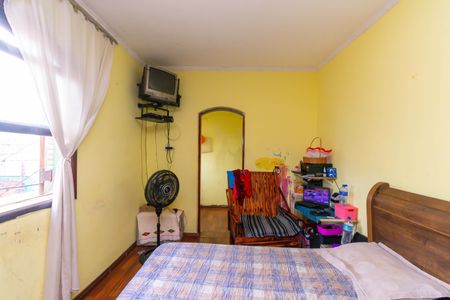 Casa à venda com 198m², 4 quartos e 3 vagasSuíte