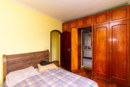 Casa à venda com 198m², 4 quartos e 3 vagasSuíte