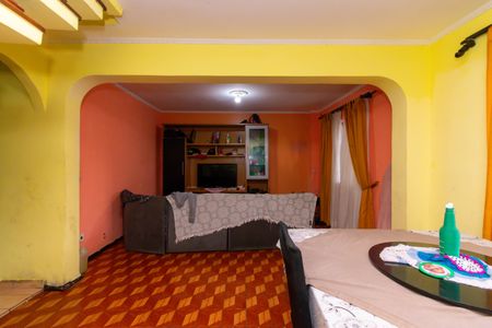 Casa à venda com 198m², 4 quartos e 3 vagasSala