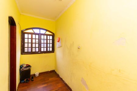 Casa à venda com 198m², 4 quartos e 3 vagasSuíte
