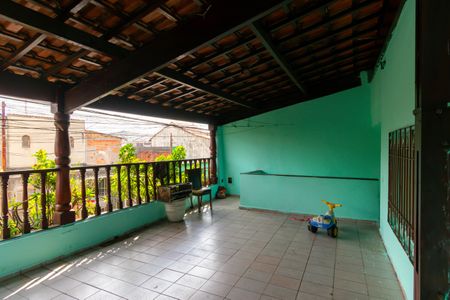 Casa à venda com 198m², 4 quartos e 3 vagasVaranda