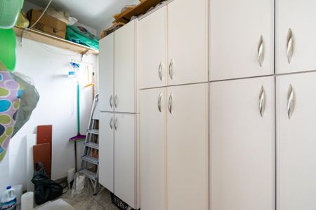 Apartamento à venda com 117m², 3 quartos e 1 vaga Apartamento à venda com 117m², 3 quartos e 1 vagaQuarto de Serviço