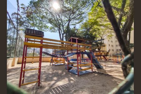 Apartamento à venda com 117m², 3 quartos e 1 vaga Apartamento à venda com 117m², 3 quartos e 1 vagaÁrea comum - Playground