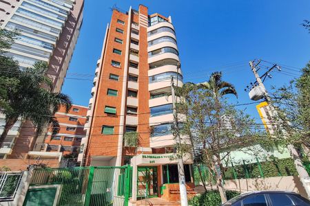 Apartamento à venda com 342m², 4 quartos e 4 vagasFachada