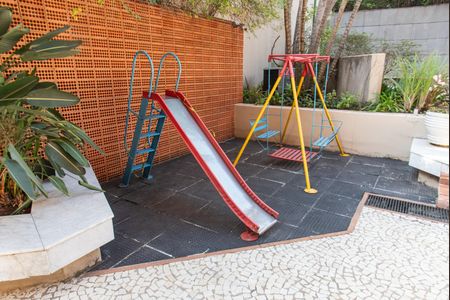 Apartamento à venda com 342m², 4 quartos e 4 vagasPlayground