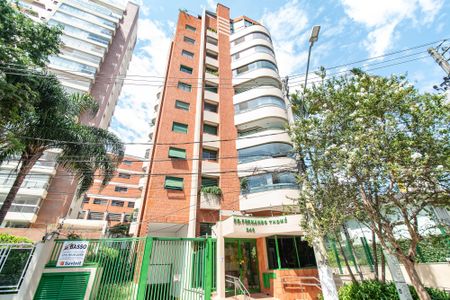 Apartamento à venda com 342m², 4 quartos e 4 vagasFachada