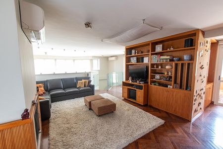Apartamento à venda com 342m², 4 quartos e 4 vagasSala 2