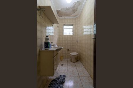 Casa à venda com 139m², 2 quartos e 2 vagas Casa à venda com 139m², 2 quartos e 2 vagasBanheiro