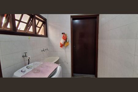 Casa à venda com 139m², 2 quartos e 2 vagasÁrea de Serviço 