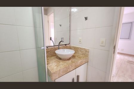 Apartamento à venda com 71m², 3 quartos e 2 vagasBanheiro