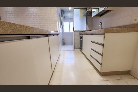 Apartamento à venda com 71m², 3 quartos e 2 vagasCozinha e Área de Serviço