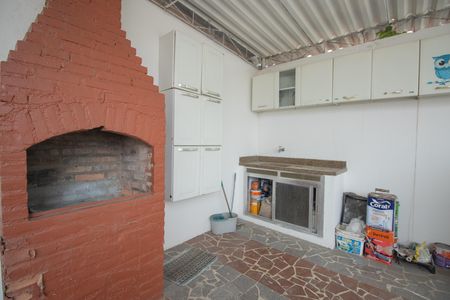 Casa para alugar com 240m², 3 quartos e 2 vagas Casa para alugar com 240m², 3 quartos e 2 vagasChurrasqueira