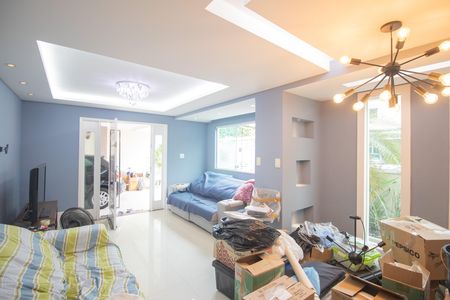 Casa para alugar com 240m², 3 quartos e 2 vagas Casa para alugar com 240m², 3 quartos e 2 vagasSala
