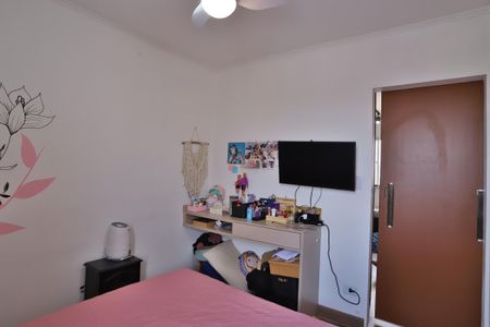 Apartamento à venda com 49m², 2 quartos e 2 vagas Apartamento à venda com 49m², 2 quartos e 2 vagasQuarto 1