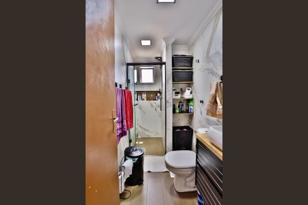 Apartamento à venda com 49m², 2 quartos e 2 vagas Apartamento à venda com 49m², 2 quartos e 2 vagasBanheiro