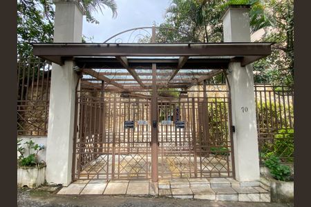 Apartamento à venda com 49m², 2 quartos e 2 vagas Apartamento à venda com 49m², 2 quartos e 2 vagasFachada