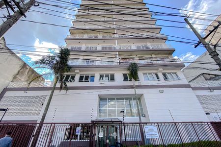 Apartamento à venda com 35m², 1 quarto e 1 vagaFachada