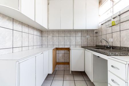 Apartamento à venda com 65m², 2 quartos e 2 vagasCozinha