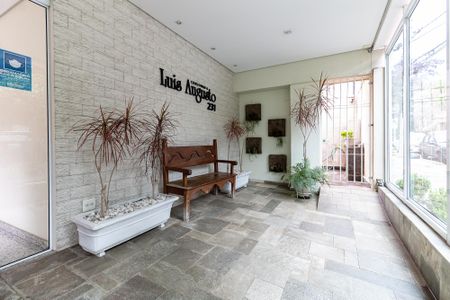 Apartamento à venda com 65m², 2 quartos e 2 vagasHall de Entrada