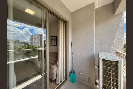 Apartamento para alugar com 32m², 1 quarto e sem vaga Apartamento para alugar com 32m², 1 quarto e sem vagaSacada