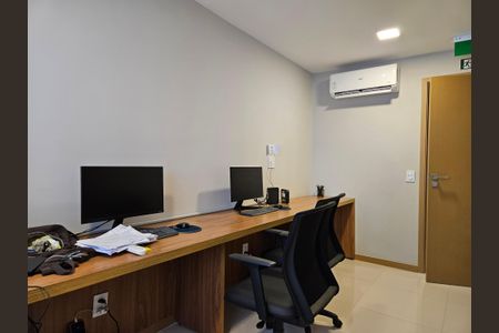 Apartamento para alugar com 25m², 1 quarto e 1 vagaCoworking