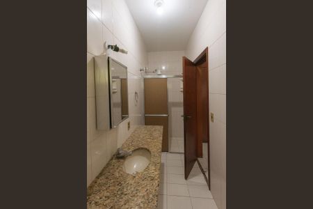 Casa para alugar com 400m², 4 quartos e 3 vagasBanheiro de serviço