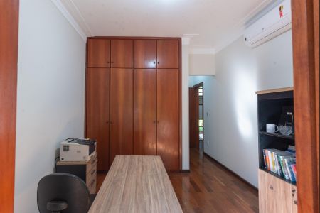 Casa para alugar com 400m², 4 quartos e 3 vagasSuíte 2