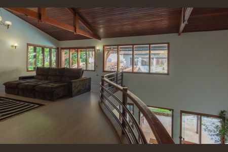 Casa para alugar com 400m², 4 quartos e 3 vagasSala de TV