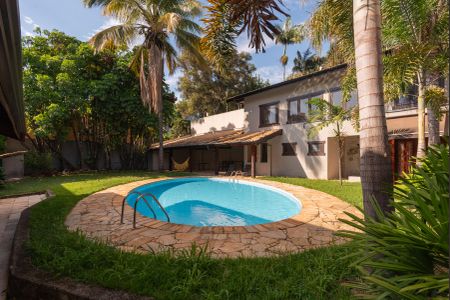 Casa para alugar com 400m², 4 quartos e 3 vagasPiscina