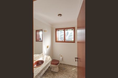 Casa para alugar com 400m², 4 quartos e 3 vagasLavabo