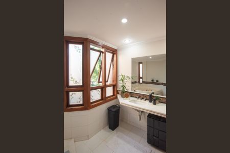 Casa para alugar com 400m², 4 quartos e 3 vagasBanheiro da Suíte 1