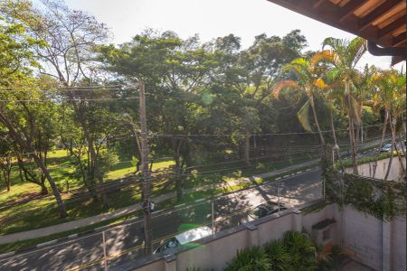 Casa para alugar com 400m², 4 quartos e 3 vagasSacada da Suíte 3