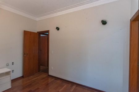 Casa para alugar com 400m², 4 quartos e 3 vagasSuíte 1