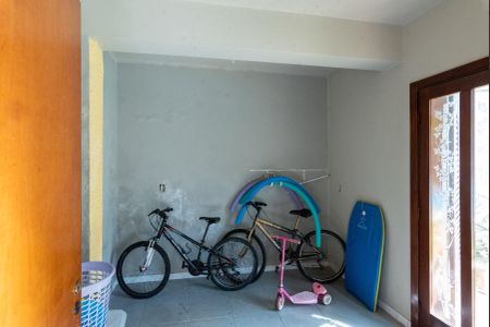 Casa para alugar com 400m², 4 quartos e 3 vagasCasa de Hospedes