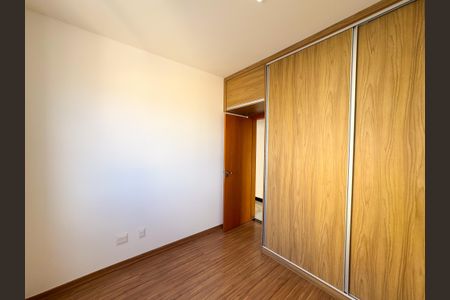 Apartamento à venda com 164m², 3 quartos e 2 vagasQuarto 2