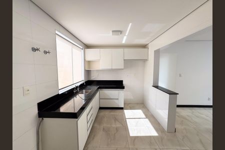 Apartamento à venda com 164m², 3 quartos e 2 vagasCozinha 