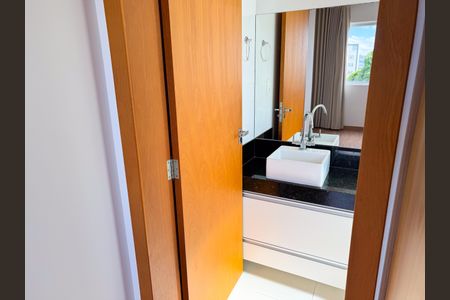 Apartamento à venda com 164m², 3 quartos e 2 vagasBanheiro Suíte 