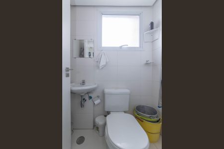 Apartamento à venda com 167m², 3 quartos e 3 vagas Apartamento à venda com 167m², 3 quartos e 3 vagasÁrea de Serviço - Banheiro