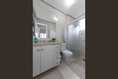 Apartamento à venda com 167m², 3 quartos e 3 vagas Apartamento à venda com 167m², 3 quartos e 3 vagasBanheiro da Suíte 2