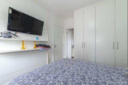Apartamento à venda com 167m², 3 quartos e 3 vagas Apartamento à venda com 167m², 3 quartos e 3 vagasSuíte 2