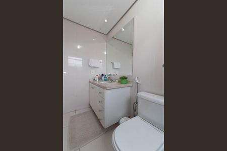 Apartamento à venda com 167m², 3 quartos e 3 vagas Apartamento à venda com 167m², 3 quartos e 3 vagasBanheiro da Suíte 2