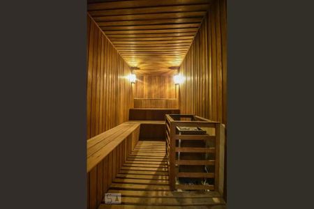 Apartamento à venda com 167m², 3 quartos e 3 vagas Apartamento à venda com 167m², 3 quartos e 3 vagasÁrea comum - Sauna