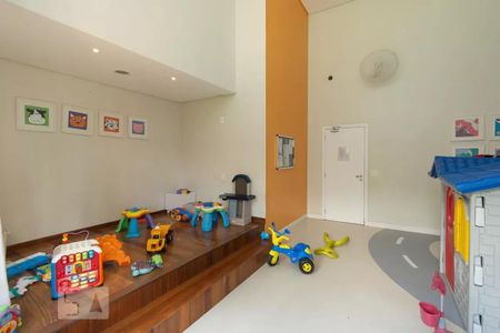 Apartamento à venda com 167m², 3 quartos e 3 vagas Apartamento à venda com 167m², 3 quartos e 3 vagasÁrea comum - Brinquedoteca