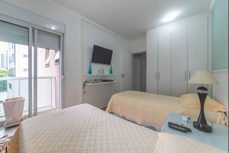 Apartamento à venda com 167m², 3 quartos e 3 vagas Apartamento à venda com 167m², 3 quartos e 3 vagasSuíte 3