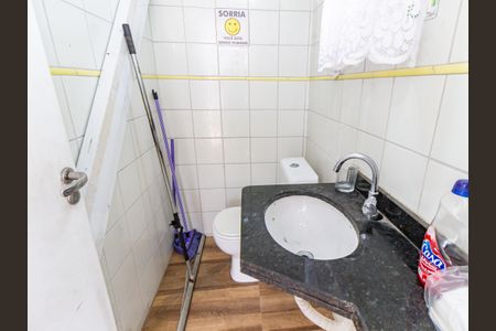 Casa de condomínio à venda com 210m², 3 quartos e 2 vagasBanheiro do Terraço