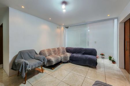 Casa à venda com 260m², 4 quartos e 3 vagasSala