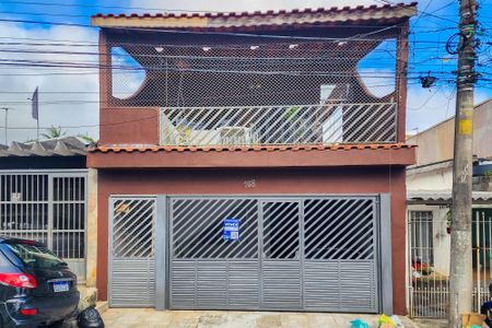 Casa à venda com 260m², 4 quartos e 3 vagasFachada 